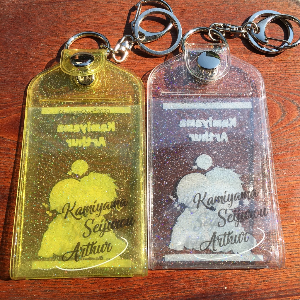 マルチカードホルダー