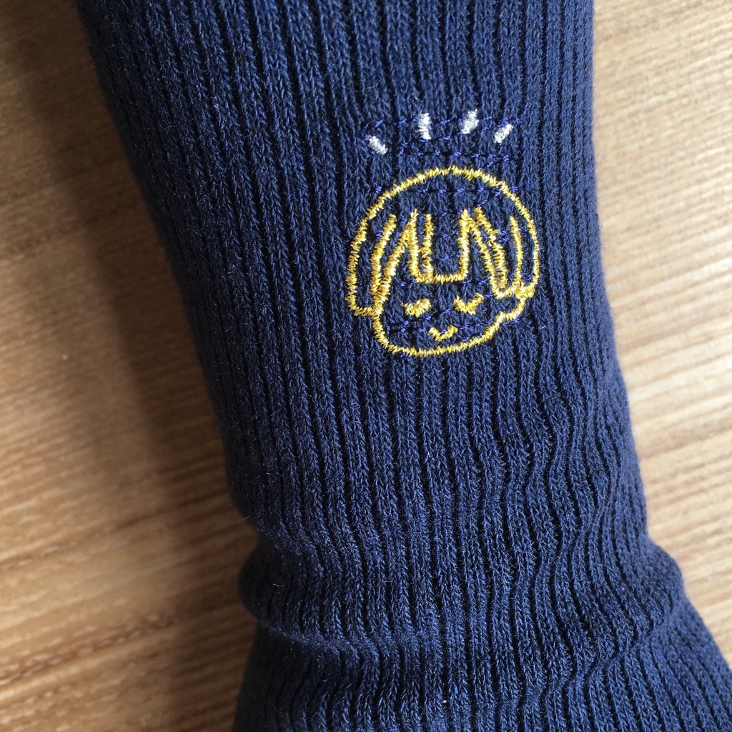 刺繍ソックスとポーチ