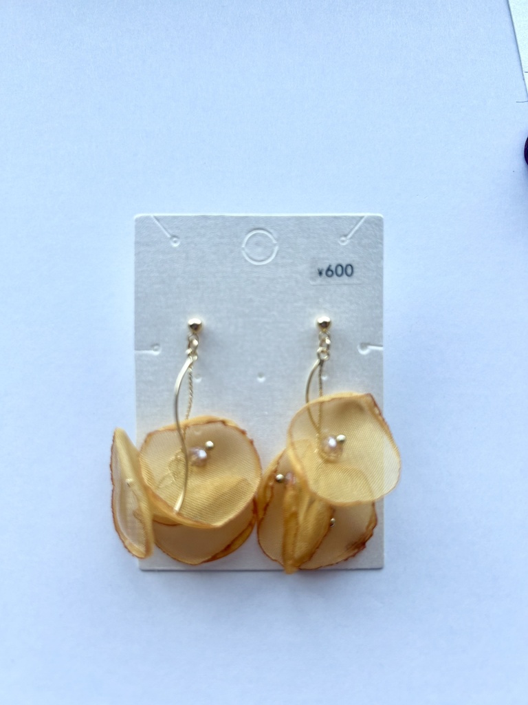 シフォンフラワーピアス