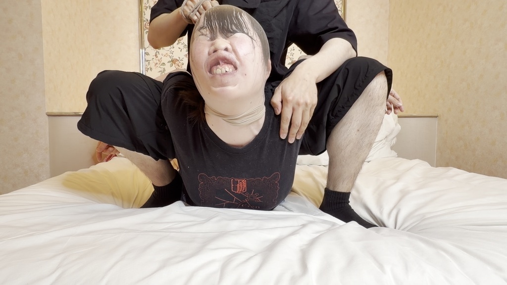 ありささんにパンストキャメルクラッチ☆彡