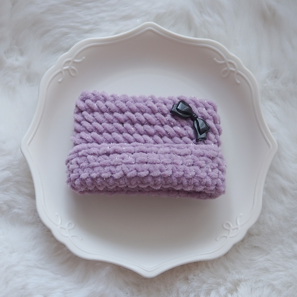 キラキラ猫耳ニットとケープ