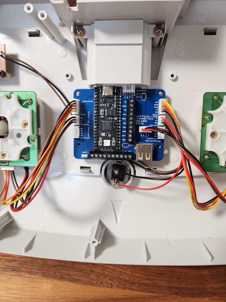 DC版ツインスティック互換基板 GP2040使用