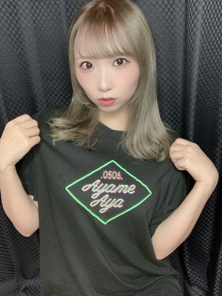 Tシャツ
