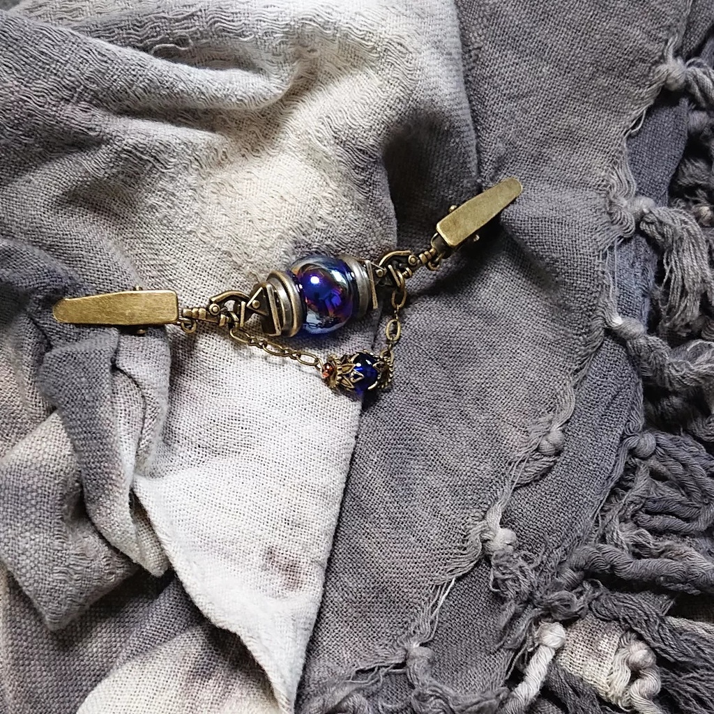 襟/ストールクリップB