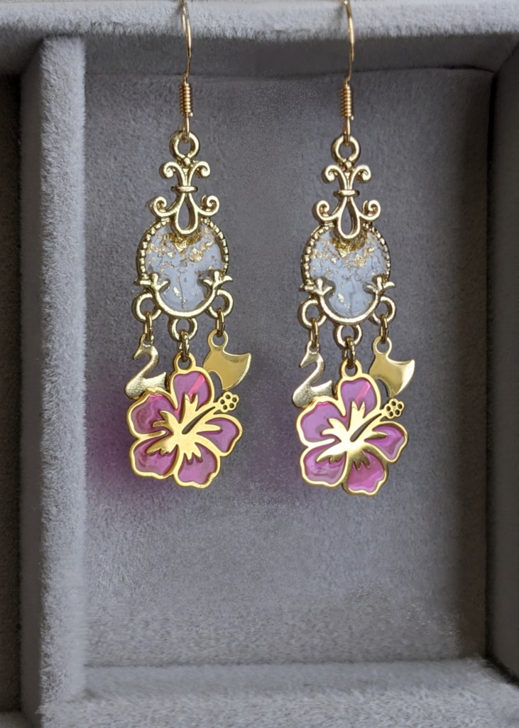【洋ゲ】🌺🦢概念ピアス【再販】