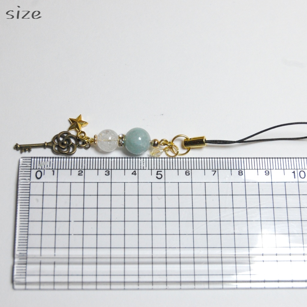 【現品のみ】天然石 翡翠 クラック水晶 星チャーム 鍵チャーム ストラップ