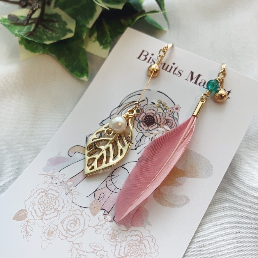 展示のみ フェザーイヤリング Biscuits Market Booth