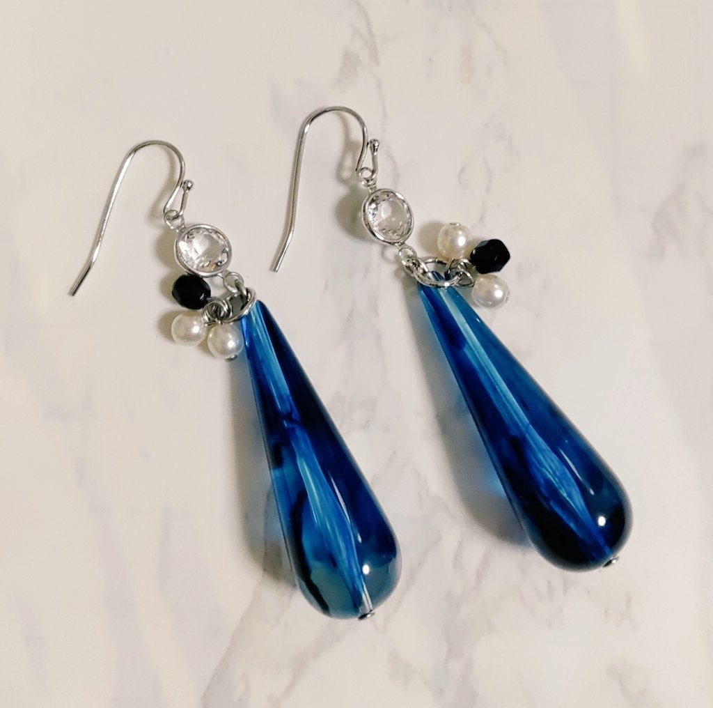 碧棺左馬刻 イメージ ピアス