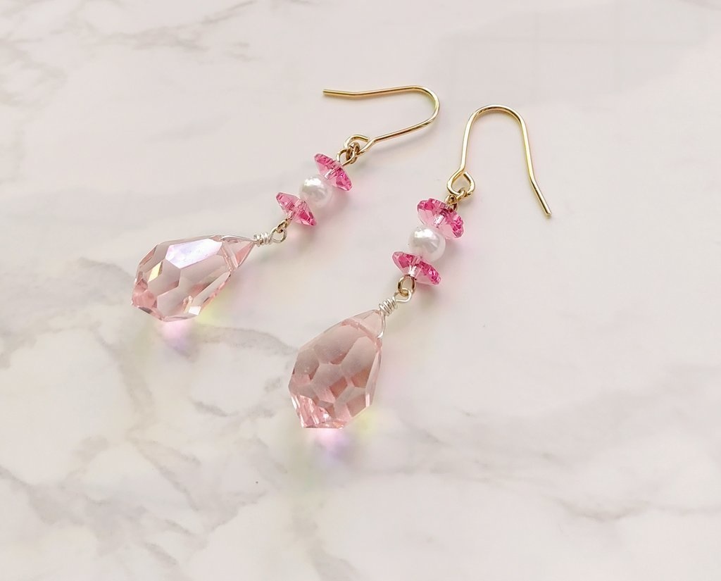 秋田藤四郎 イメージ ピアス