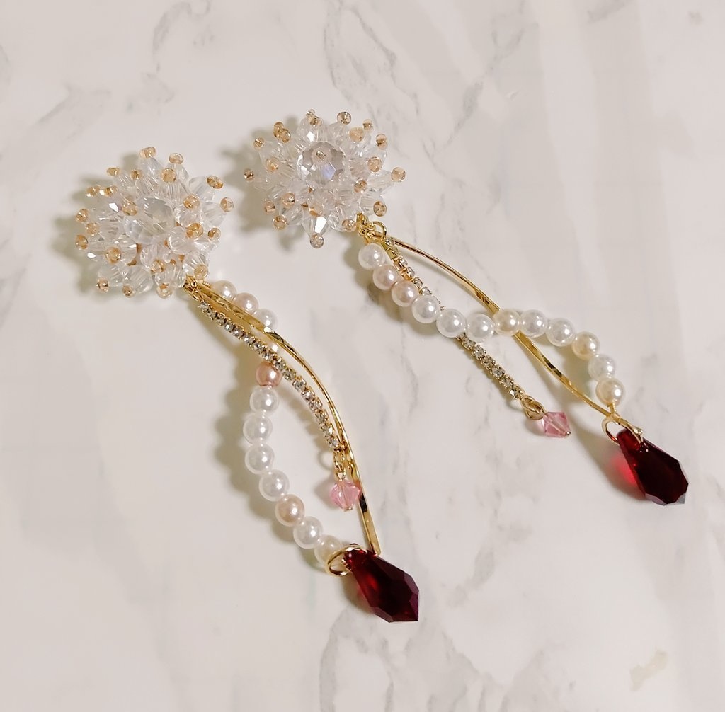 泛塵 イメージ イヤリング