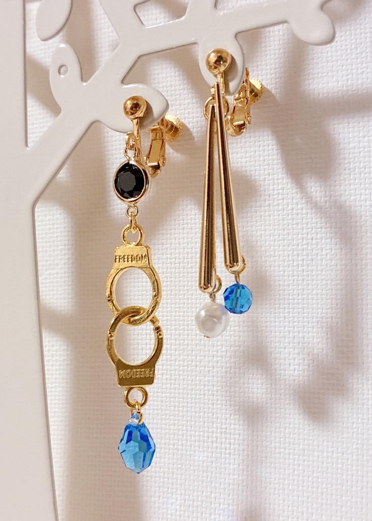 二筋樋貞宗イメージイヤリング