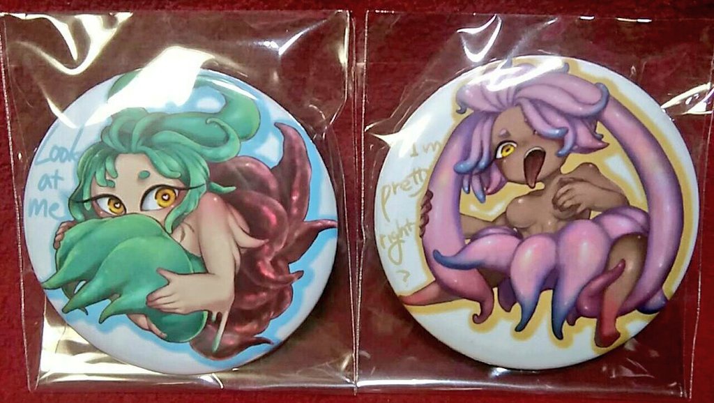 触手人外ちゃん57mm缶バッジ