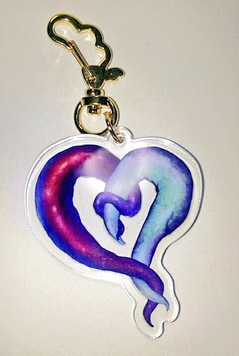 ハート型に交わる触手アクキー