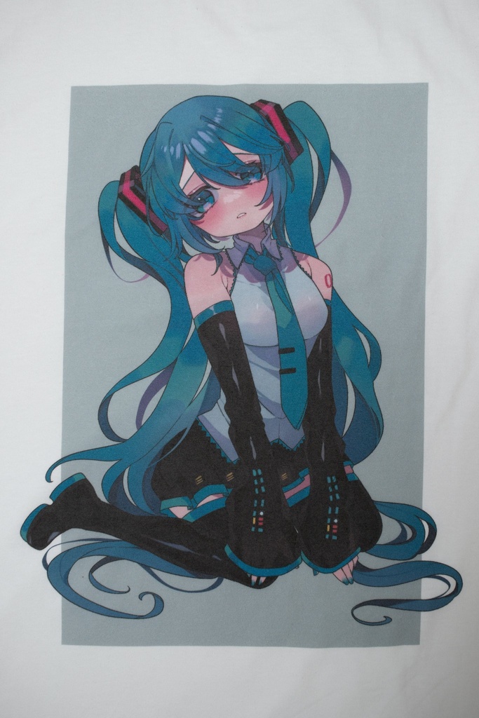 初音ミクTシャツ