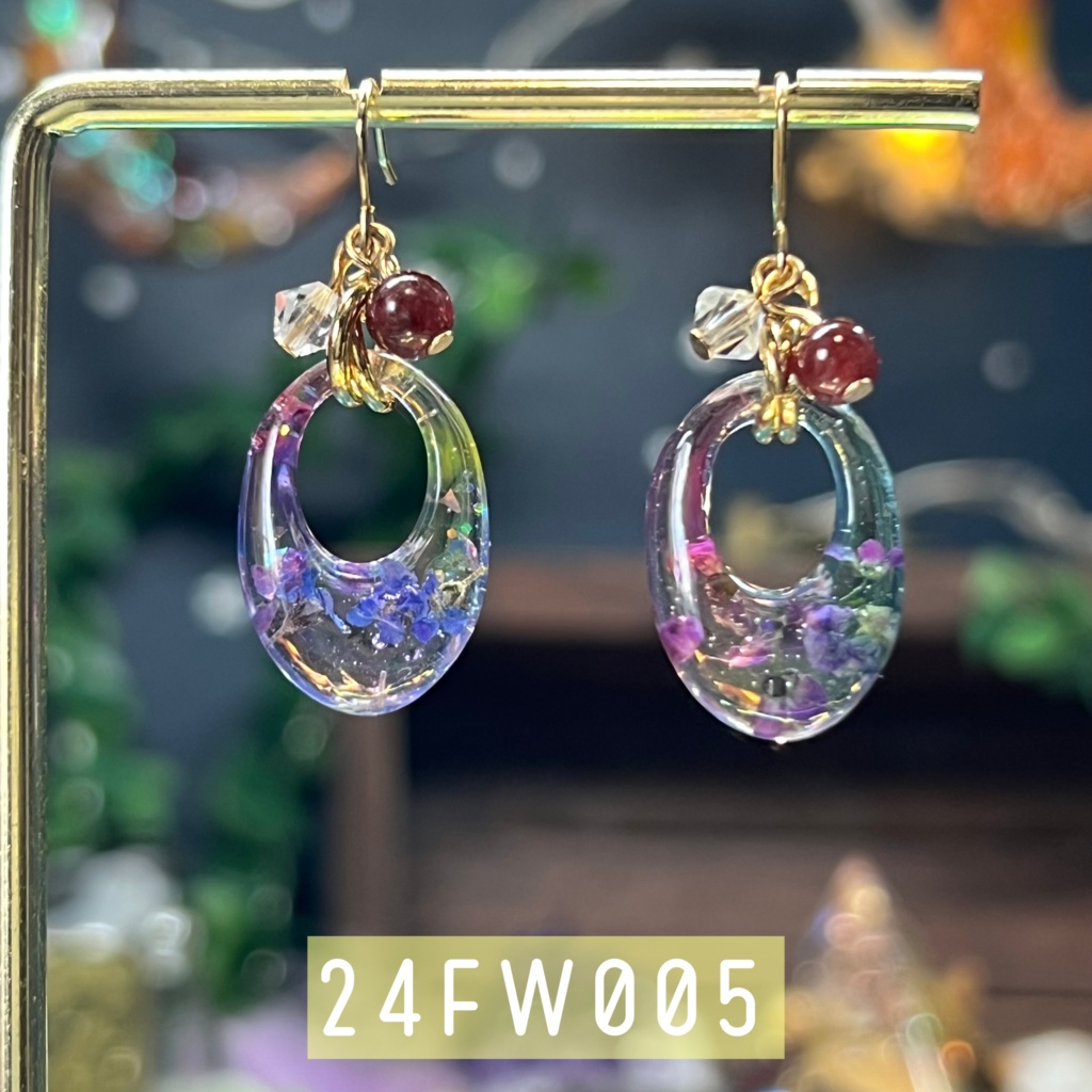 【NorthernLights】お花と天然石のピアス -2024FW-