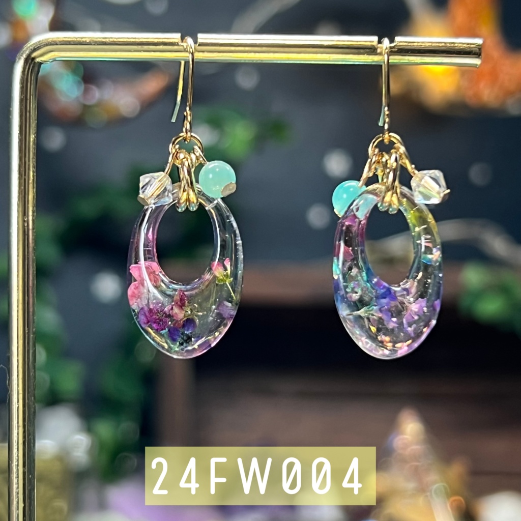 【NorthernLights】お花と天然石のピアス -2024FW-