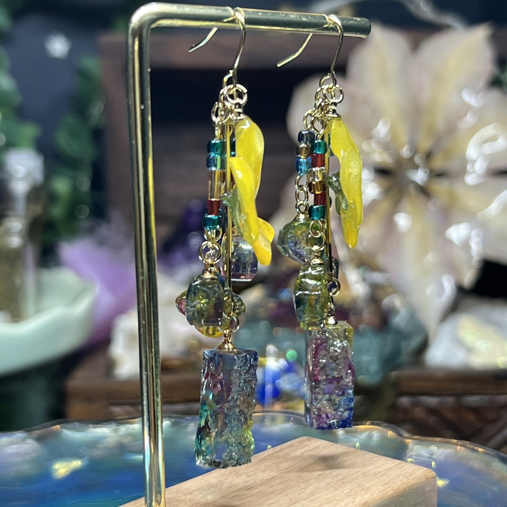 【NorthernLights】2回楽しめるピアスA -2024FW-