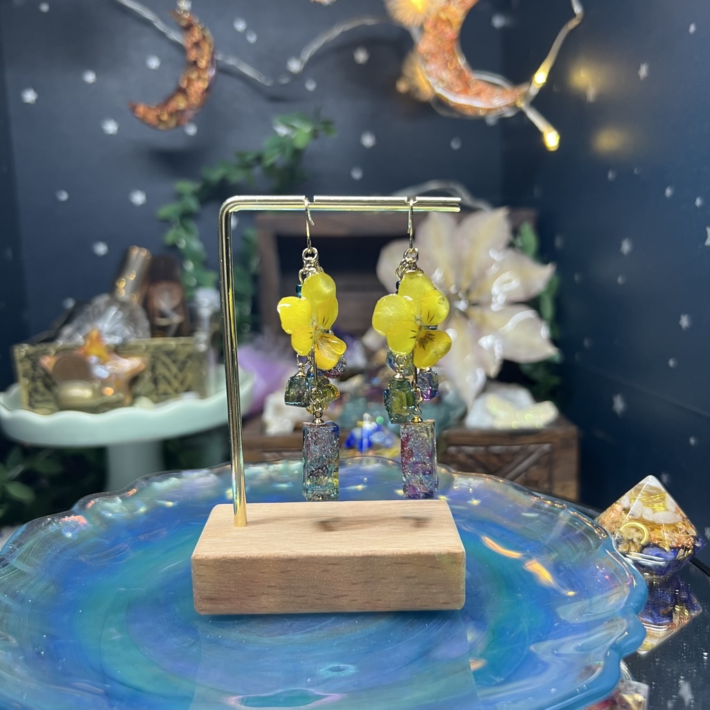 【NorthernLights】2回楽しめるピアスA -2024FW-