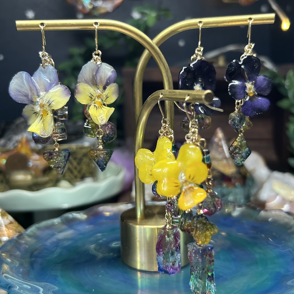 【NorthernLights】2回楽しめるピアスA -2024FW-