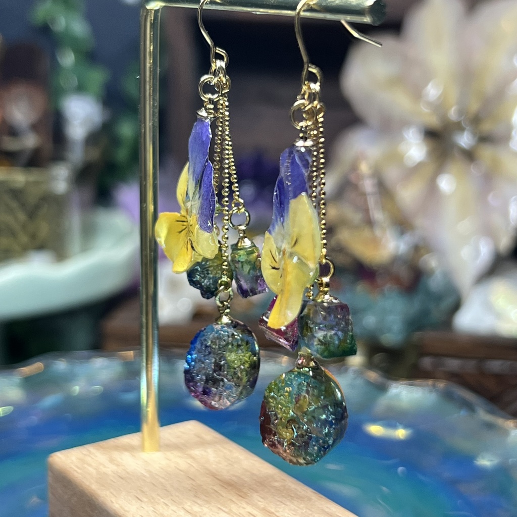 【NorthernLights】2回楽しめるピアスB -2024FW-