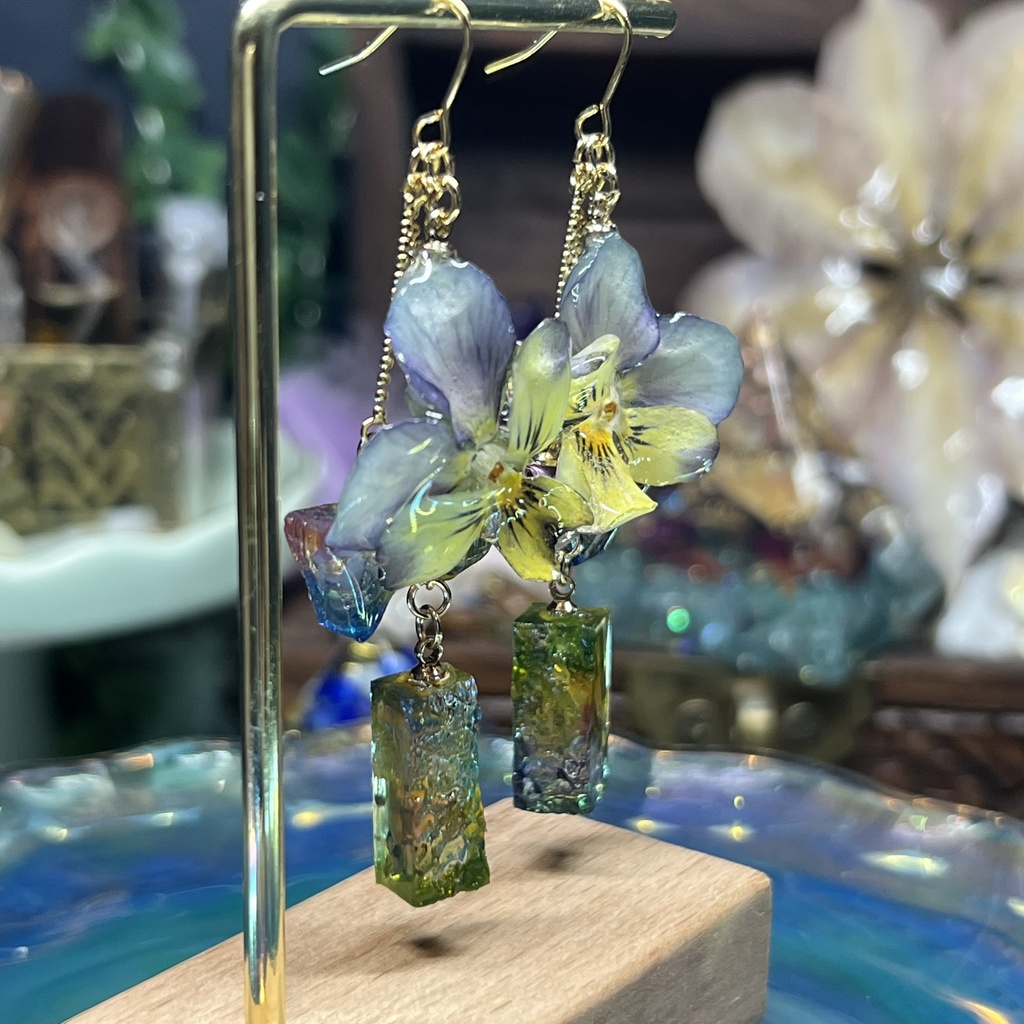 【NorthernLights】2回楽しめるピアスB -2024FW-