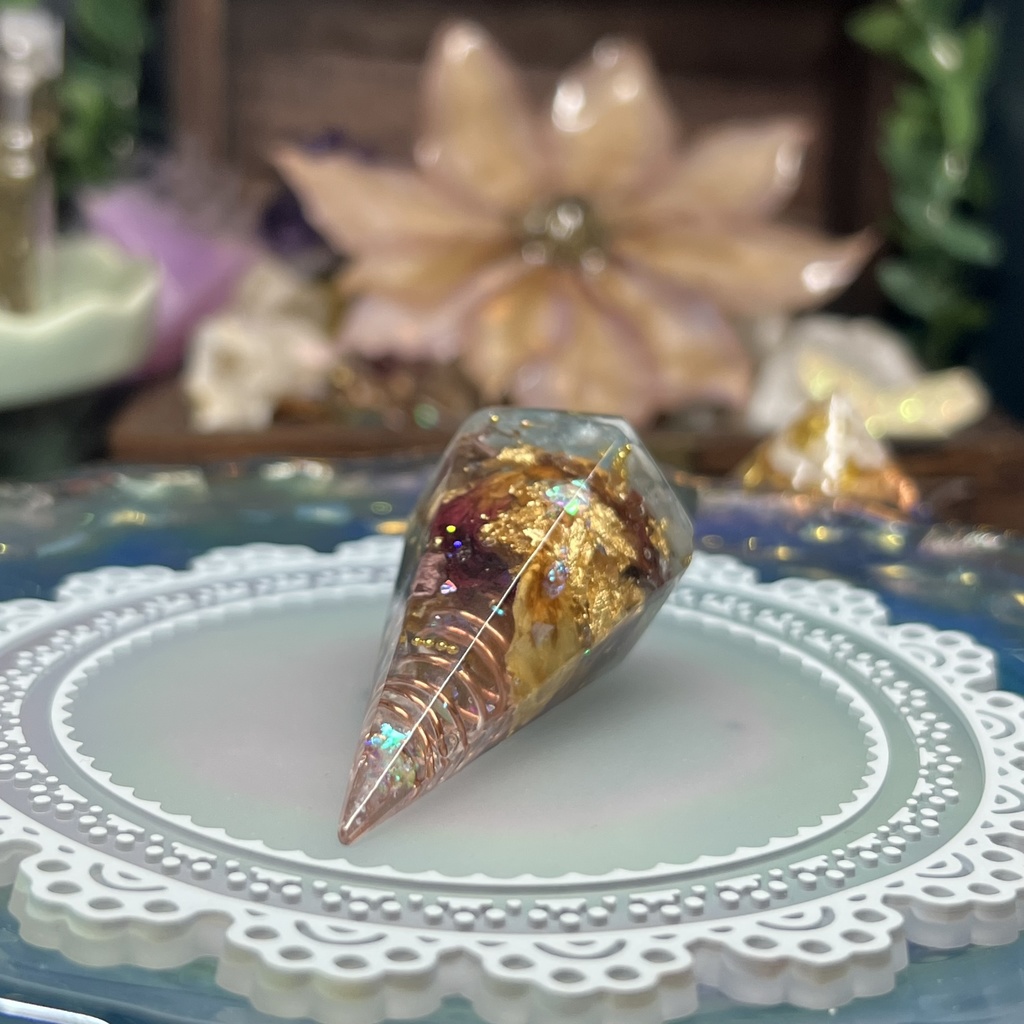 【NorthernLights】コーン型 オルゴナイト風オブジェ -2024FW-