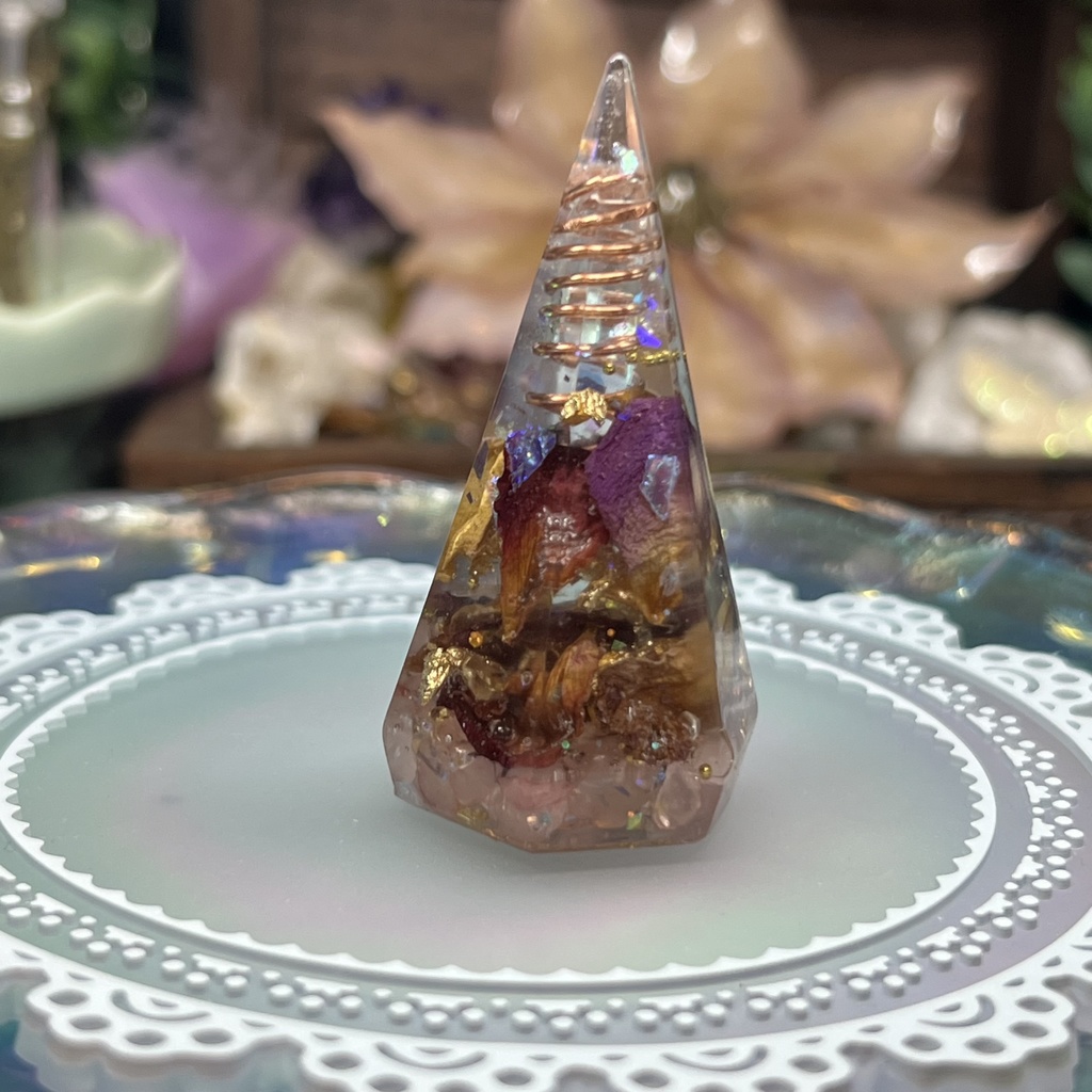 【NorthernLights】コーン型 オルゴナイト風オブジェ -2024FW-