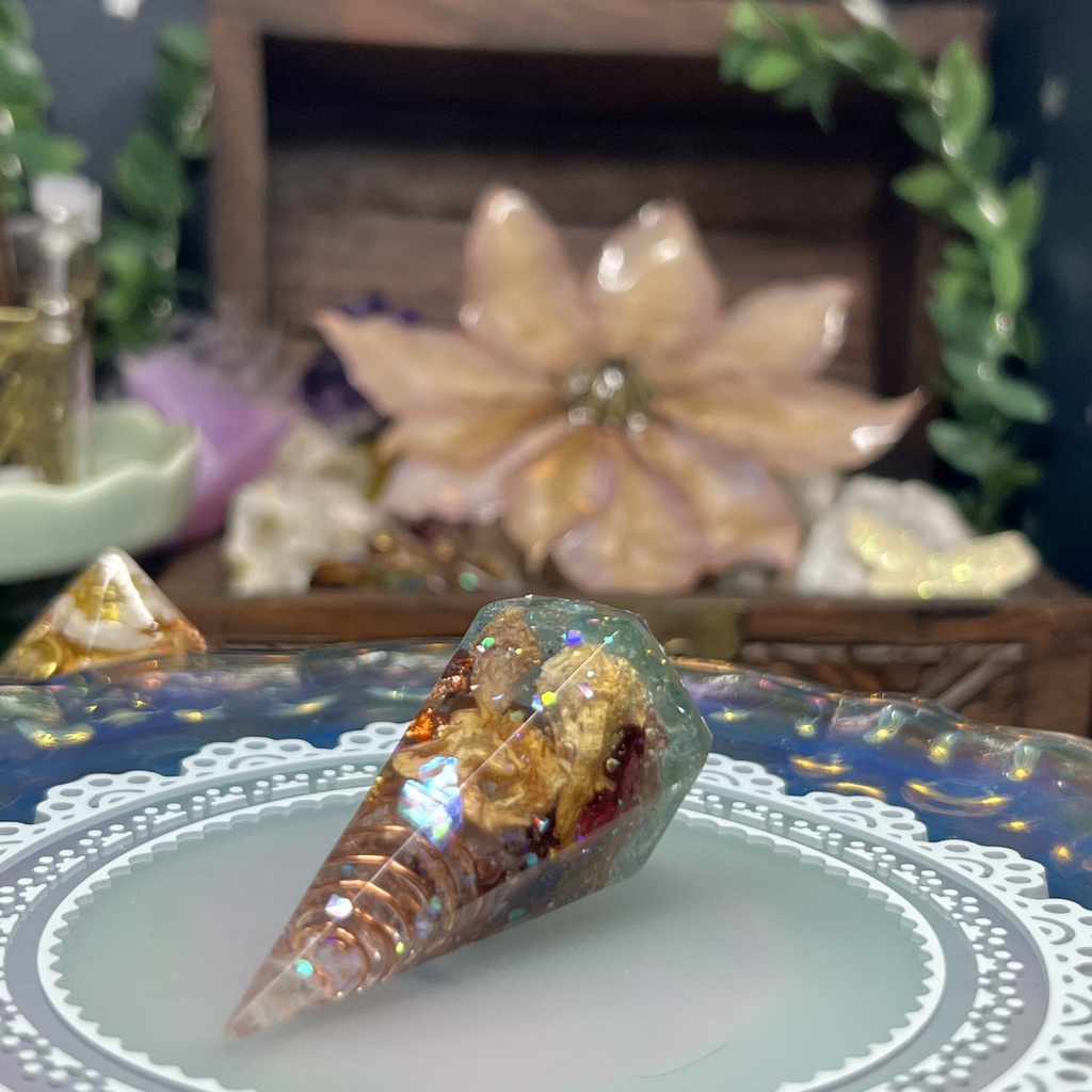 【NorthernLights】コーン型 オルゴナイト風オブジェ -2024FW-