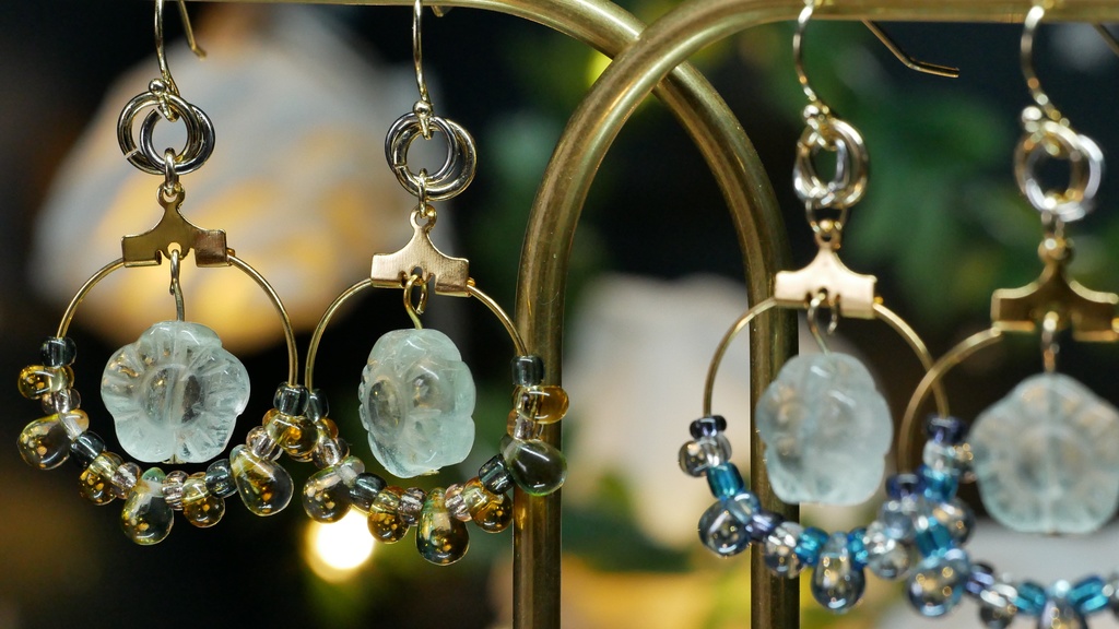 【プラネテス】フローラライトフラワーのピアス