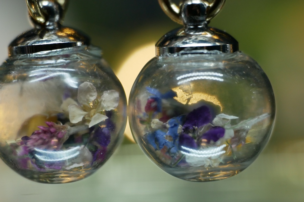 【マイガーデン】ガラスドームのみみかざりB