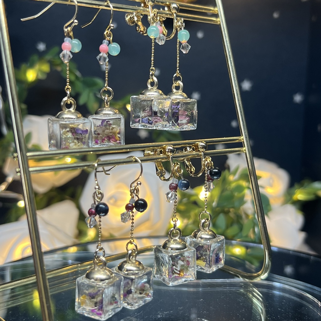 【マイガーデン】ガラスドームのみみかざりC