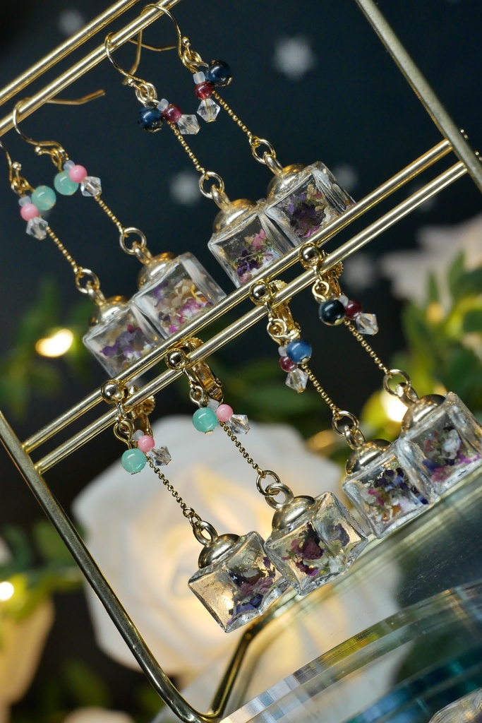 【マイガーデン】ガラスドームのみみかざりC