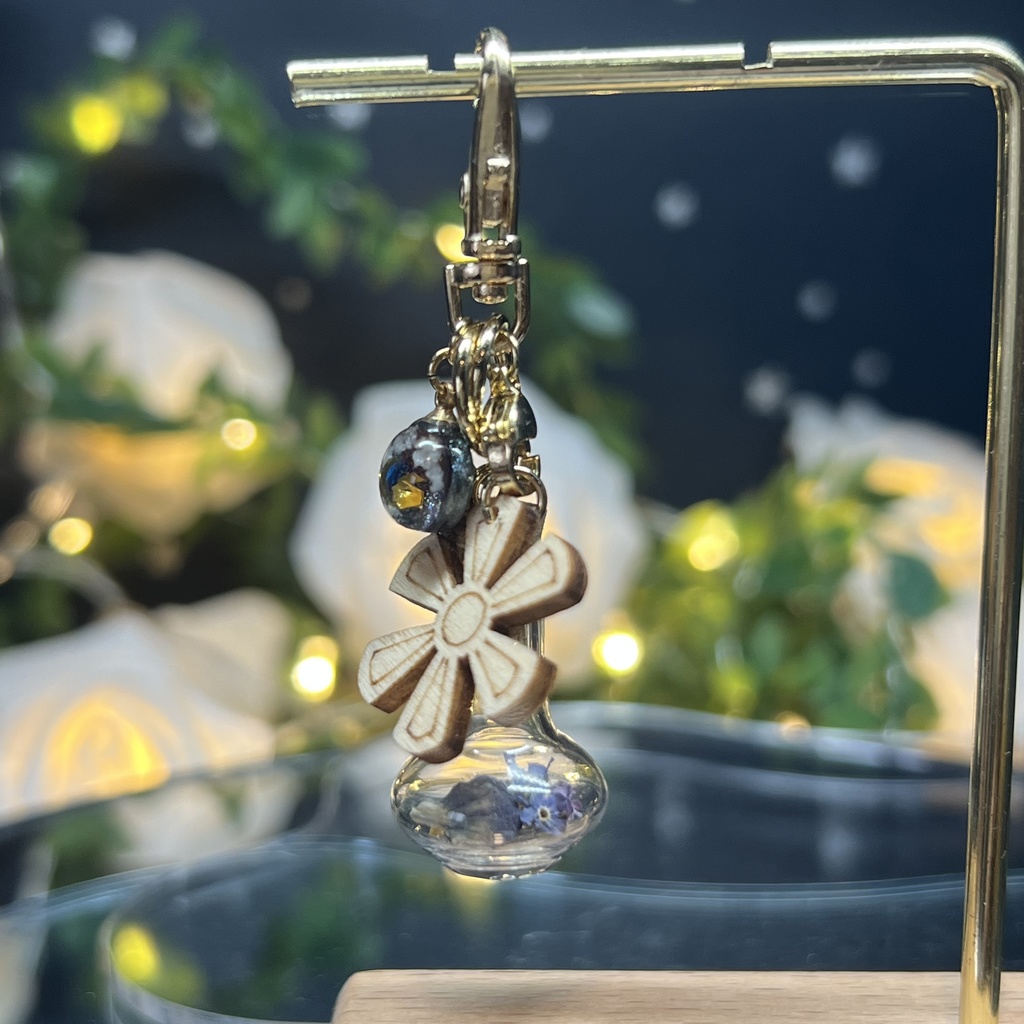 【マイガーデン】香りを持ち運べるバッグチャームA