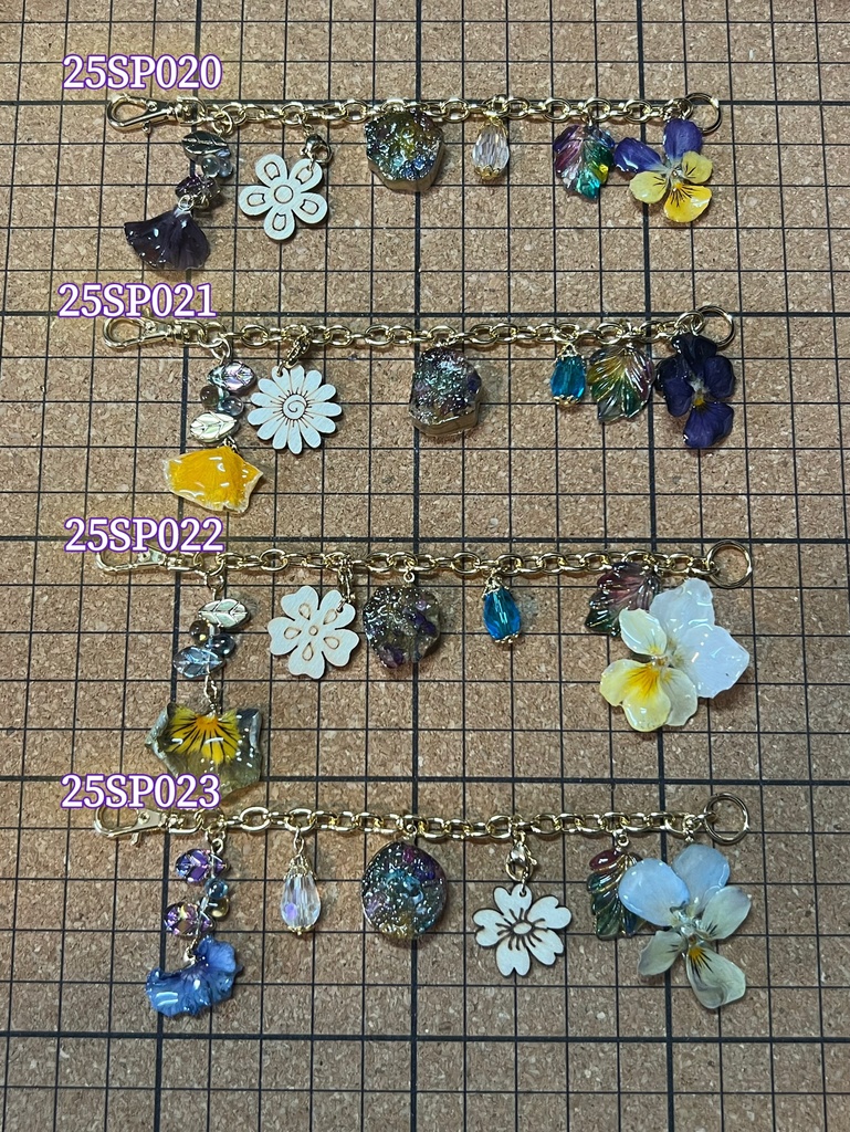 【マイガーデン】香りを持ち運べるバッグチャームC