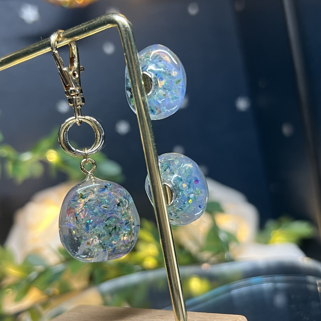 【みずのせかい】旅するクラゲのバッグチャーム