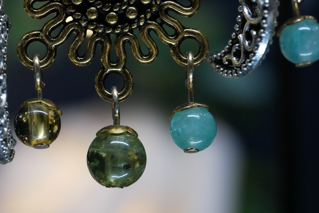 【プラネテス】サンアンドムーン アシメントリーメタルピアス