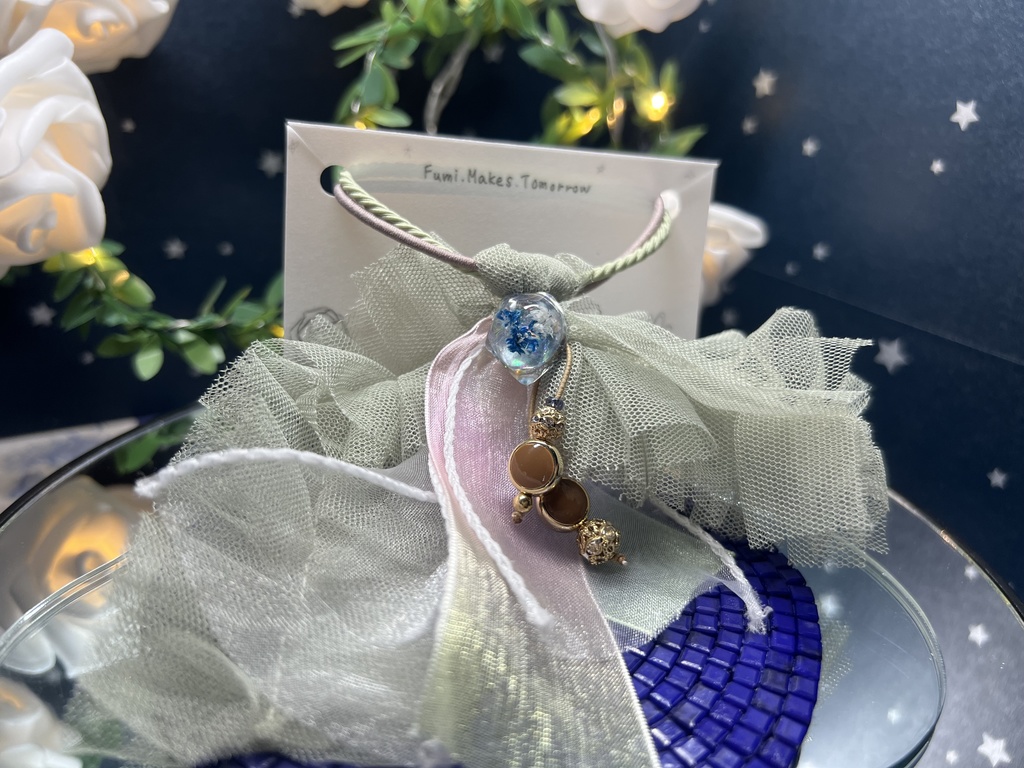 かすみそうレジンのヘアアクセサリー