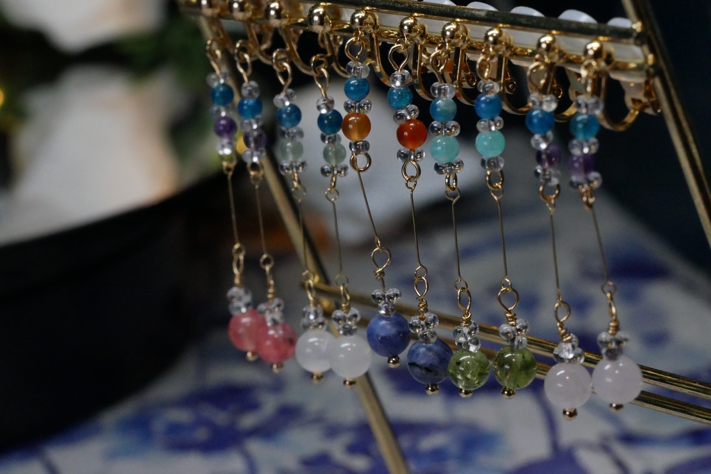 インターステラトラベルのみみかざり