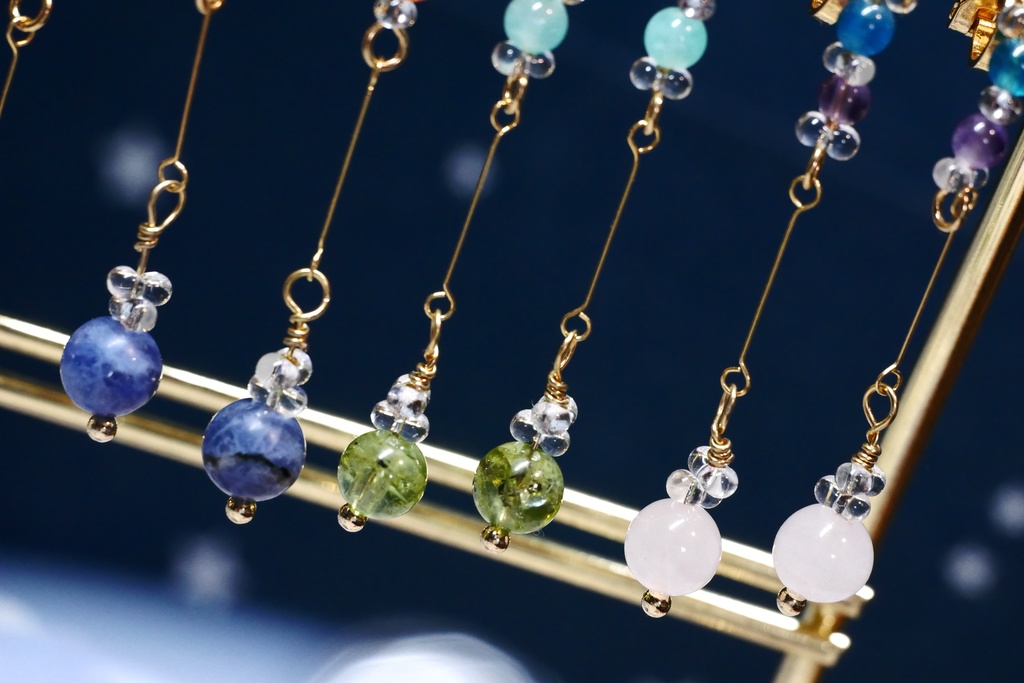 インターステラトラベルのみみかざり