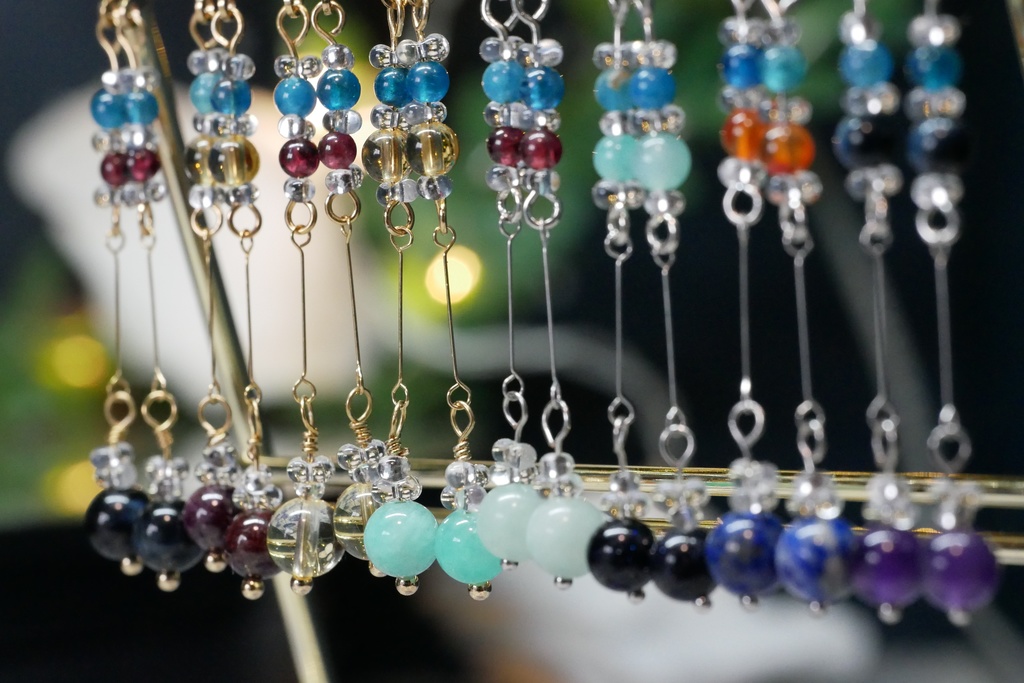 インターステラトラベルのみみかざり