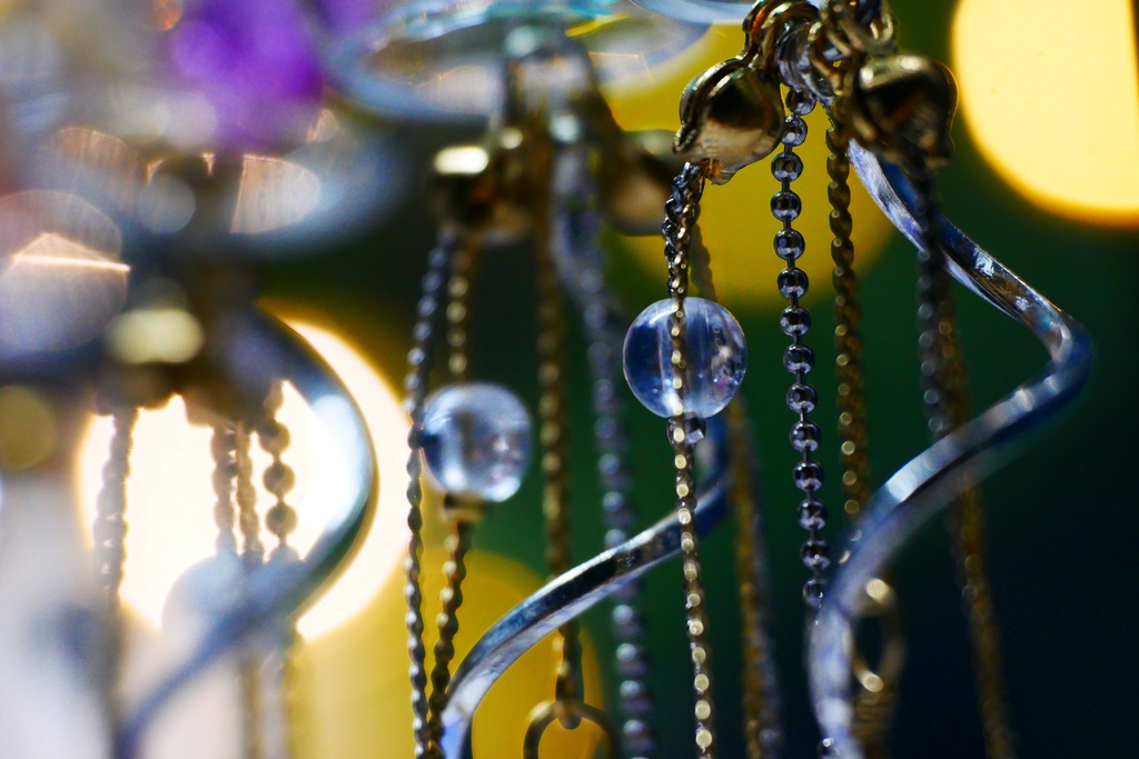 【みずのせかい】そらとぶクラゲのピアス