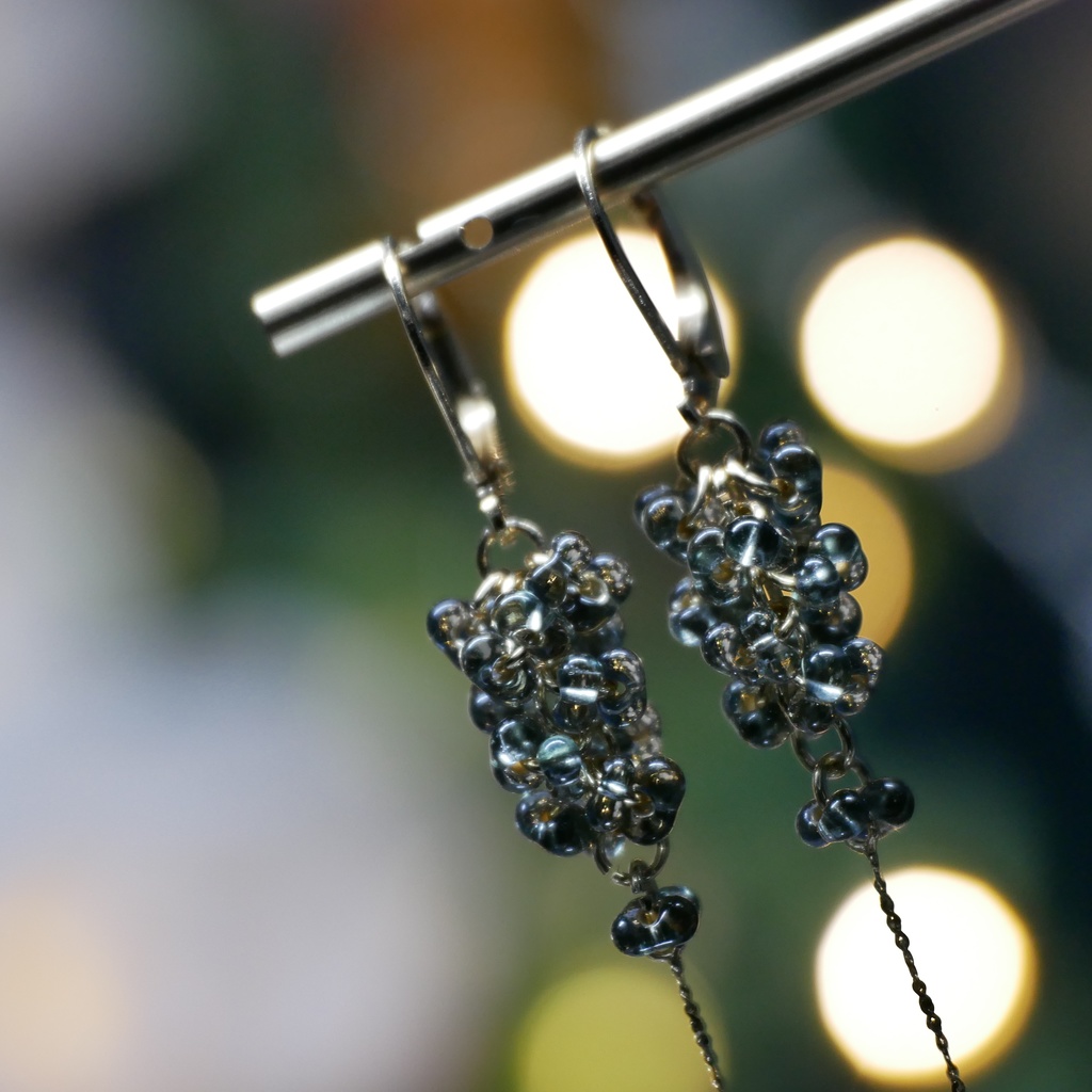 ほしぐものみみかざり ファルファーレガラスビーズ