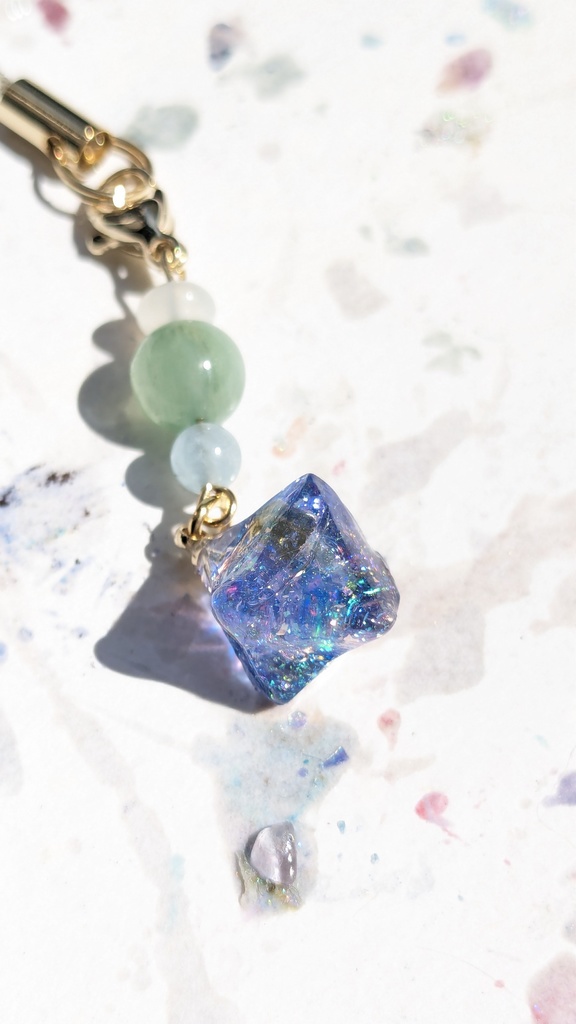 レジンチャーム ネモフィラブルー