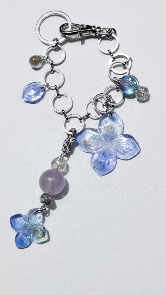 バッグチャーム・ペンダントトップ 四葩~涼風