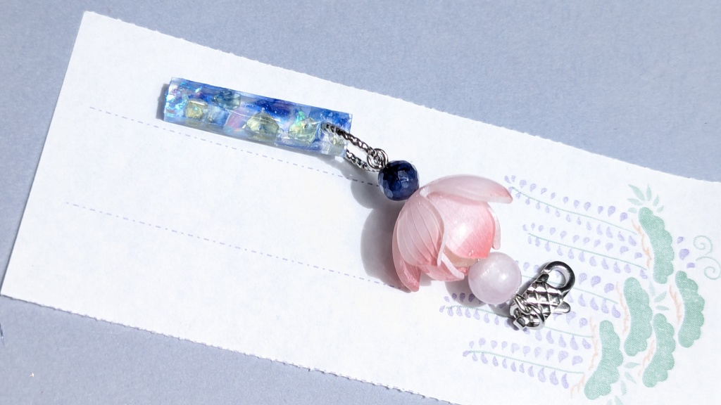 ペンダントトップ 蓮~蒼玉