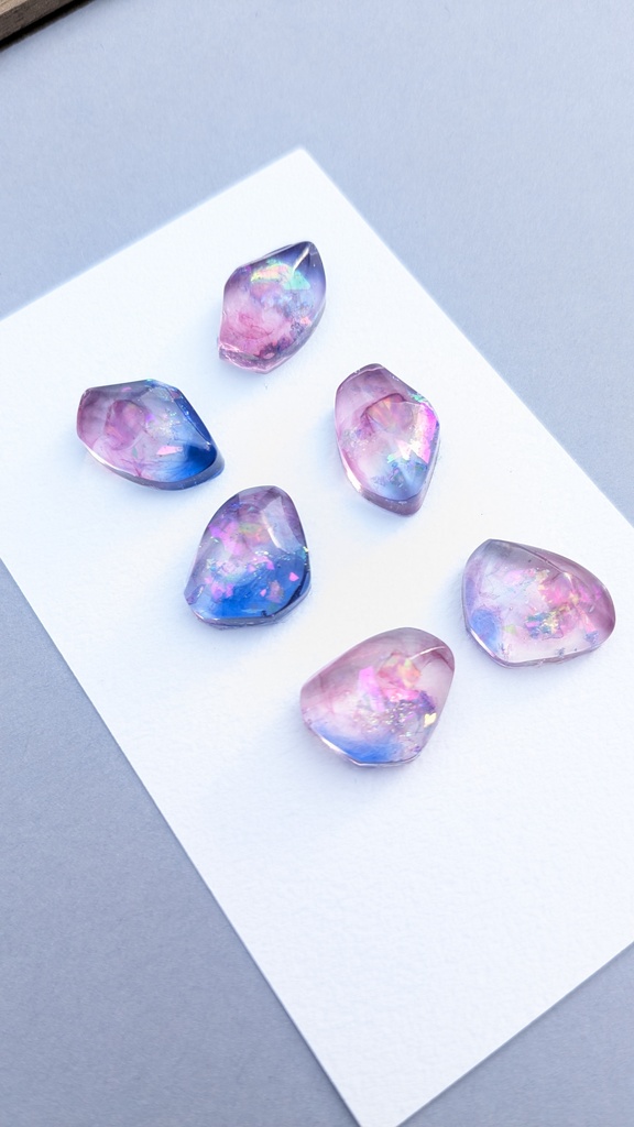 レジン耳飾り 薔薇の雫