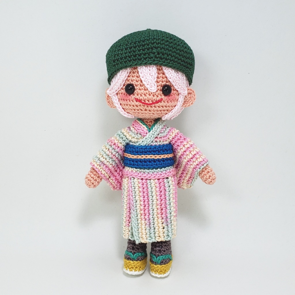 あみぐるみ 着物×どんぐり帽子