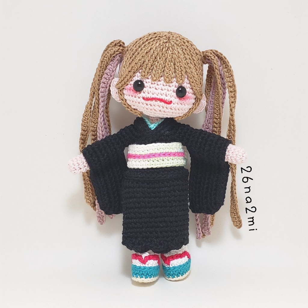 あみぐるみ 裾スカラップ小振袖
