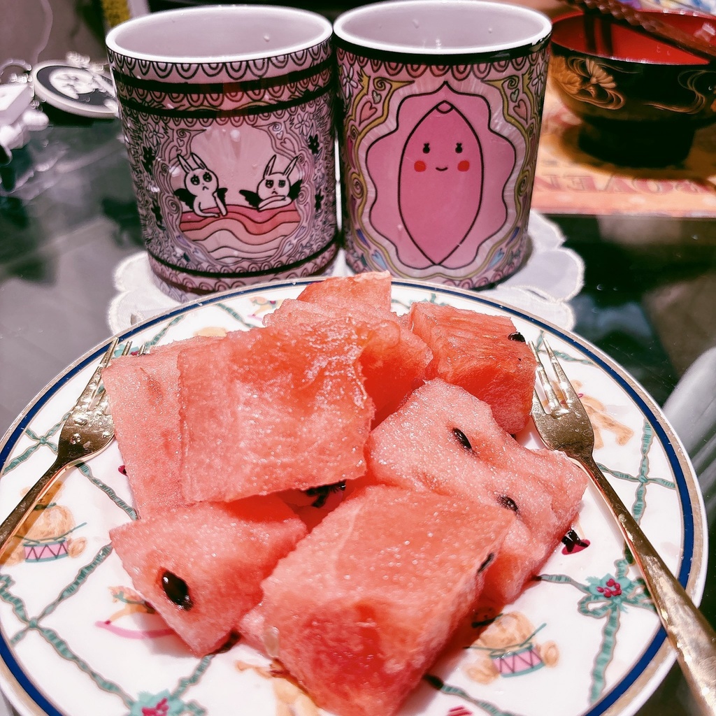 マグカップ(物憂げウサヂ)