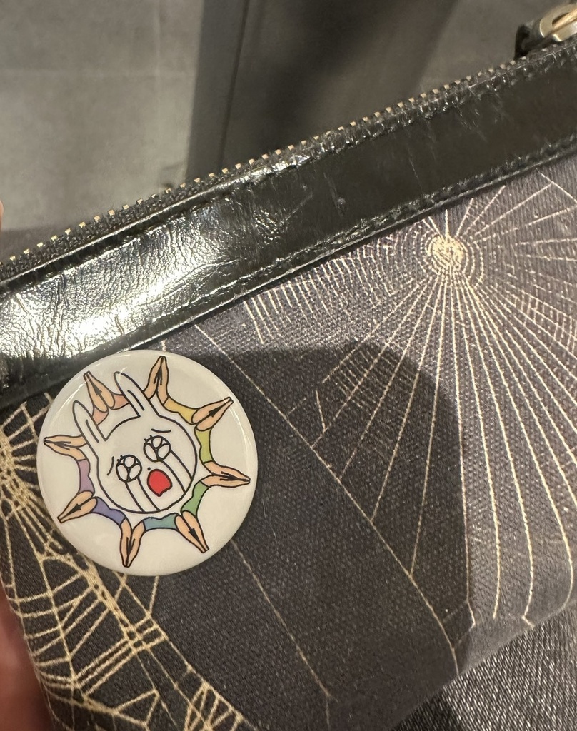 感゛謝゛ウサヂ　缶バッヂ